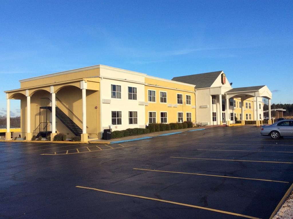 Super 8 By Wyndham Athens Hotel Luaran gambar
